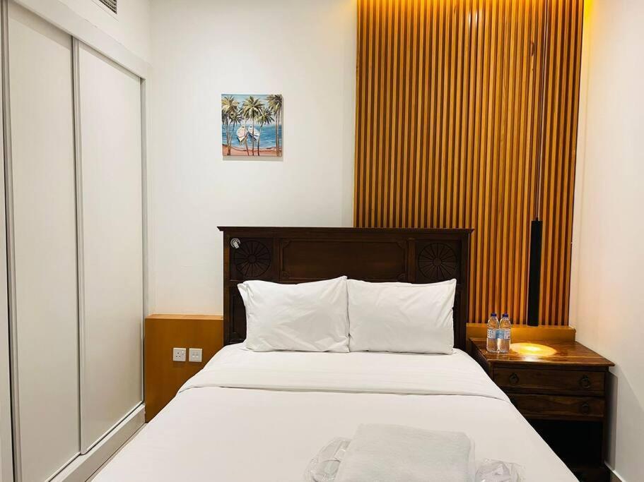 High Floor With City Skyline & Burj Khalifa View 3 Bedroom Unit Marina Dubai Ngoại thất bức ảnh