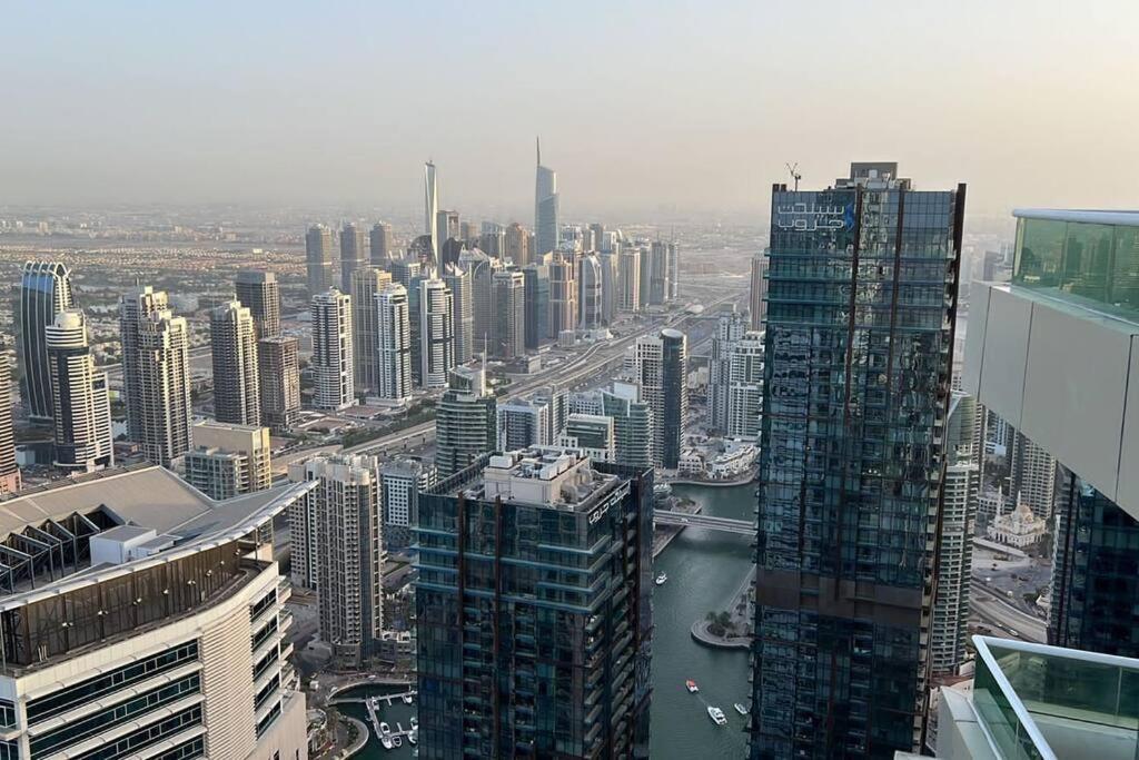 High Floor With City Skyline & Burj Khalifa View 3 Bedroom Unit Marina Dubai Ngoại thất bức ảnh