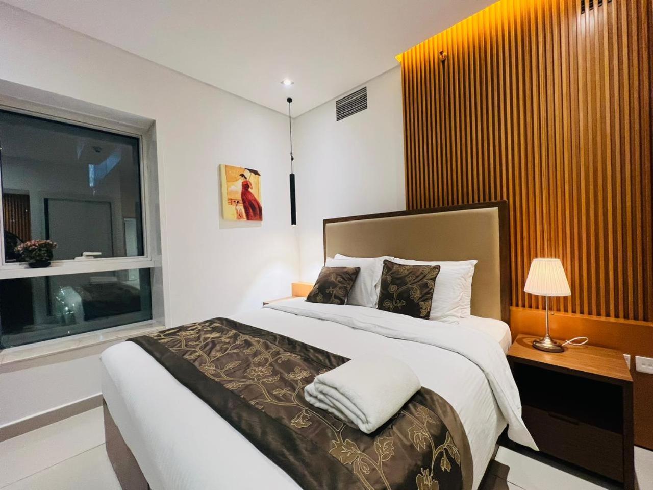High Floor With City Skyline & Burj Khalifa View 3 Bedroom Unit Marina Dubai Ngoại thất bức ảnh