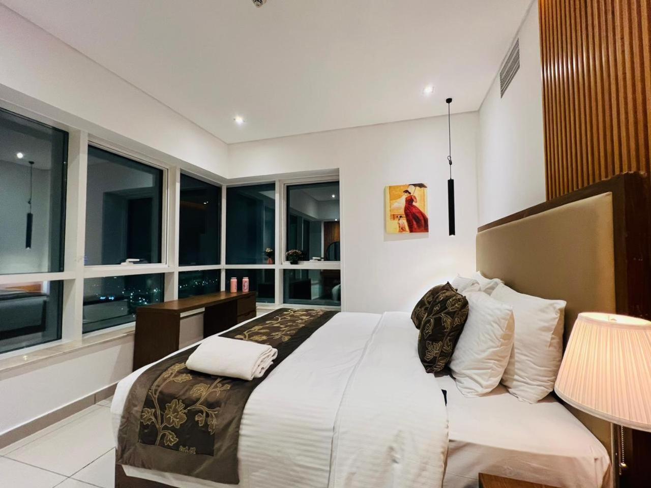 High Floor With City Skyline & Burj Khalifa View 3 Bedroom Unit Marina Dubai Ngoại thất bức ảnh