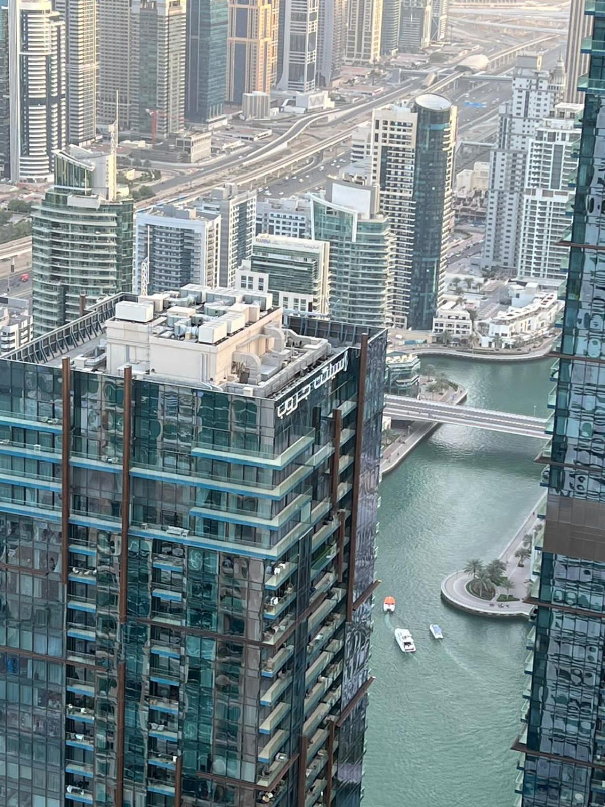 High Floor With City Skyline & Burj Khalifa View 3 Bedroom Unit Marina Dubai Ngoại thất bức ảnh