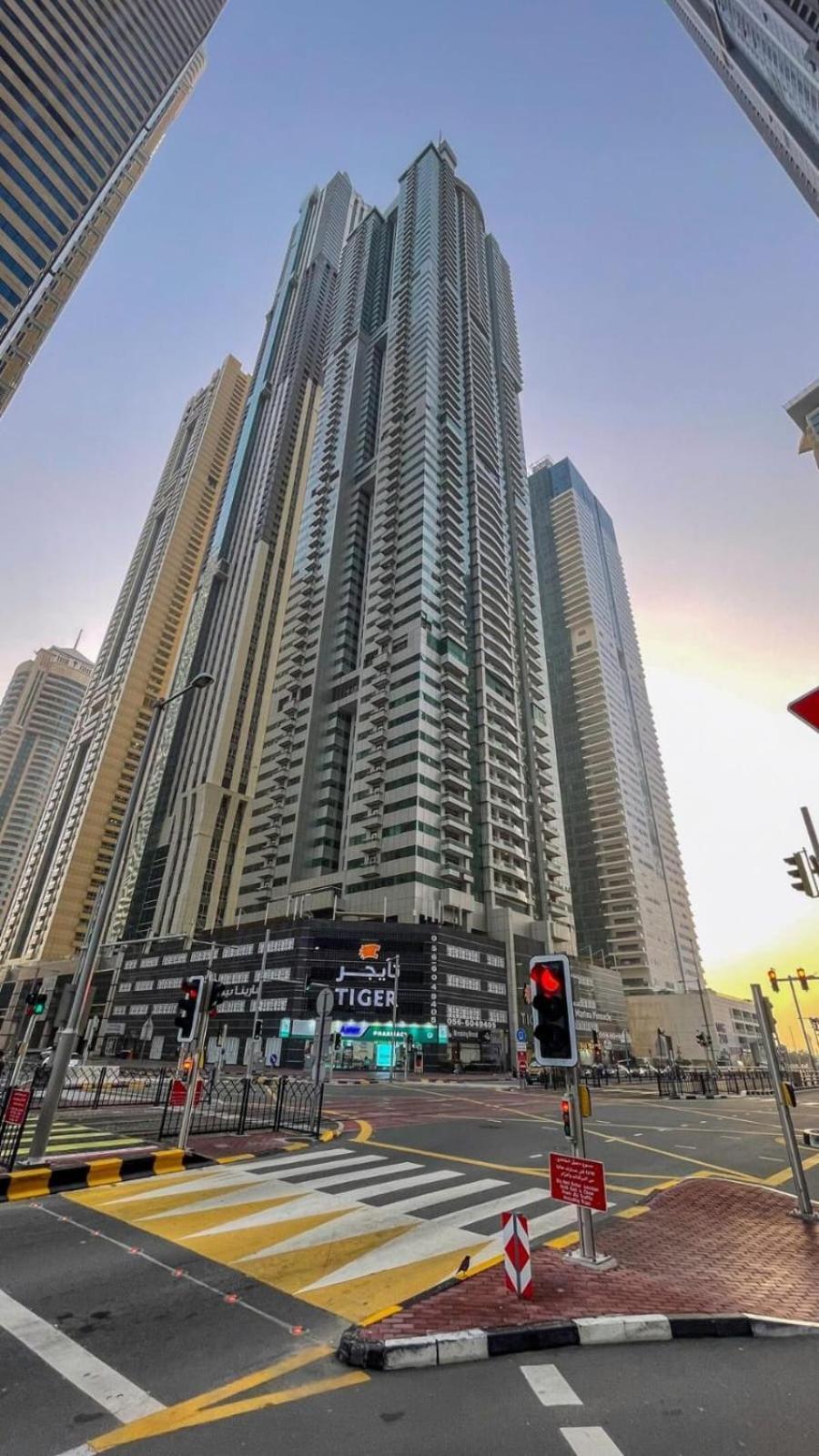 High Floor With City Skyline & Burj Khalifa View 3 Bedroom Unit Marina Dubai Ngoại thất bức ảnh